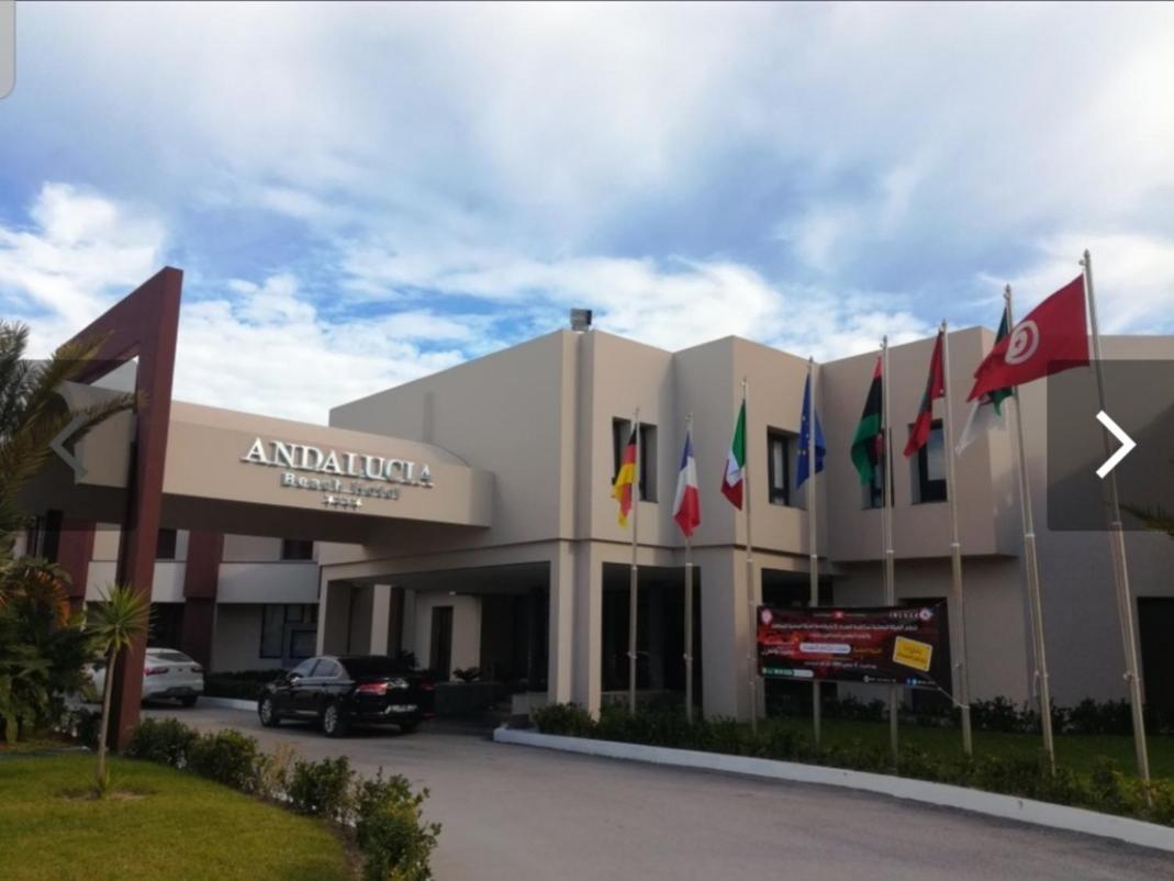 Andalucia Appart Hotel Bizerte Bagian luar foto