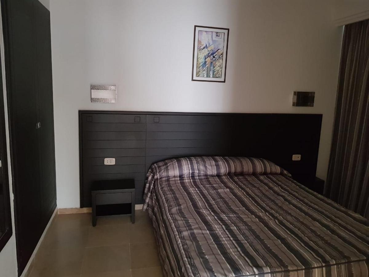 Andalucia Appart Hotel Bizerte Bagian luar foto